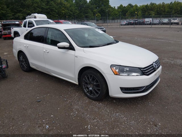Продажа на аукционе авто 2014 Volkswagen Passat 1.8t Wolfsburg Edition, vin: 1VWAS7A3XEC104806, номер лота: 45698378
