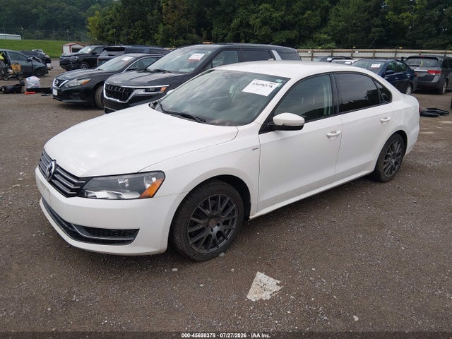 Продажа на аукционе авто 2014 Volkswagen Passat 1.8t Wolfsburg Edition, vin: 1VWAS7A3XEC104806, номер лота: 45698378