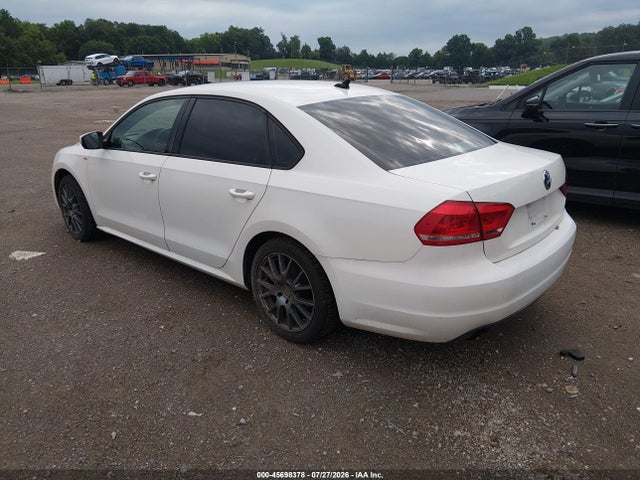 Продаж на аукціоні авто 2014 Volkswagen Passat 1.8t Wolfsburg Edition, vin: 1VWAS7A3XEC104806, номер лоту: 45698378