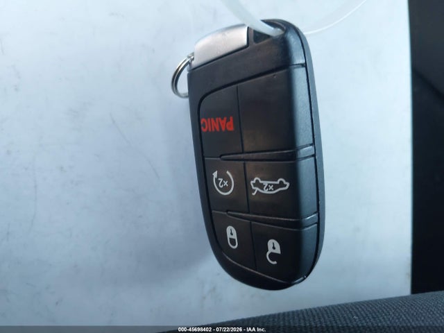 2C3CDXHG8PH560130 Dodge CHARGER GT