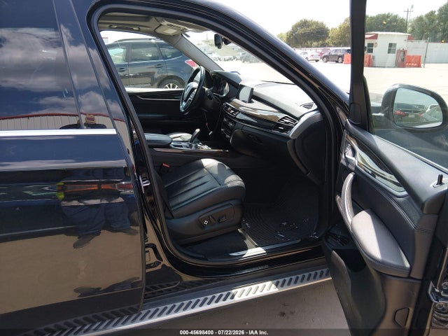 45698400 :رقم المزاد ، 5UXKR2C58F0H37894 vin ، 2015 Bmw X5 Sdrive35i مزاد بيع
