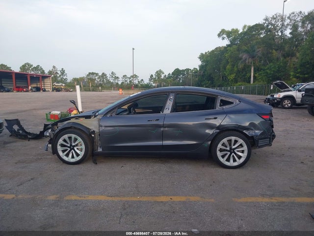 Tesla Model 3 Rear-wheel Drive 2023 5YJ3E1EA9PF662807 Image 14