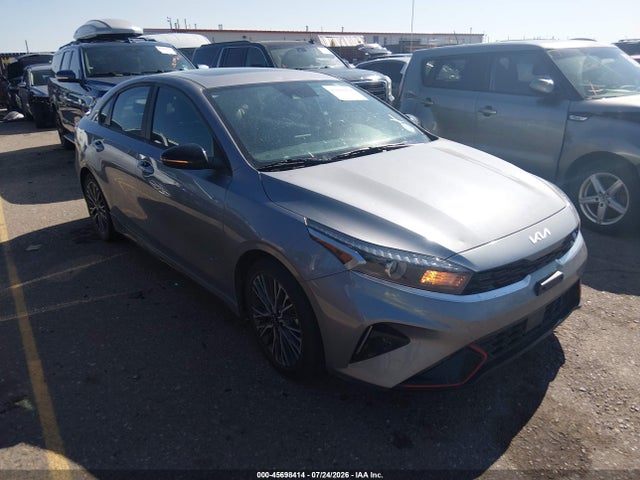 45698414 :رقم المزاد ، 3KPF54ADXPE681497 vin ، 2023 Kia Forte Gt-line مزاد بيع