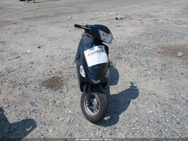 Продажа на аукционе авто 2024 Zhilong Ky6, vin: HZ2TABGF8R1007450, номер лота: 45698448