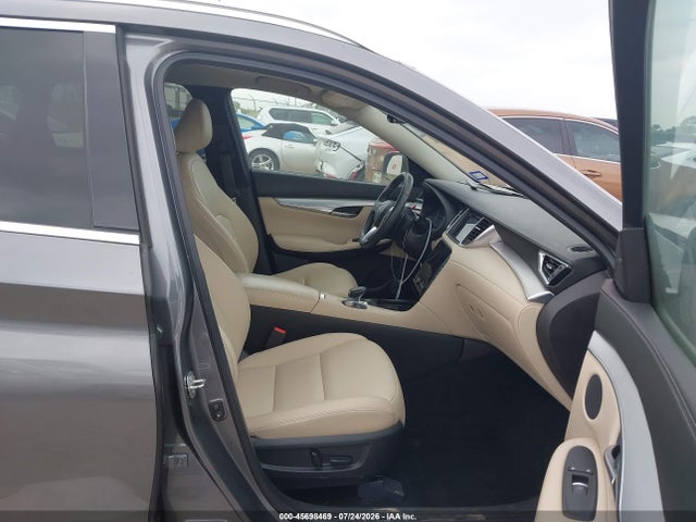 Продаж на аукціоні авто 2021 Infiniti Qx50 Luxe, vin: 3PCAJ5BA1MF114634, номер лоту: 45698469