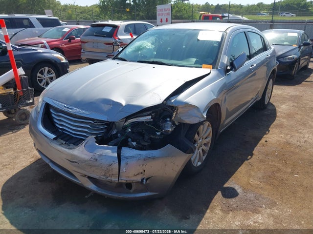 2013 Chrysler 200 Touring მანქანა იყიდება აუქციონზე, vin: 1C3CCBBB7DN539629, აუქციონის ნომერი: 45698473