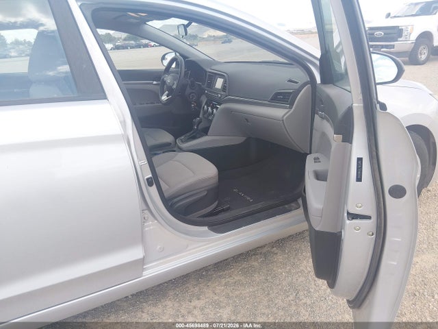 2019 Hyundai Elantra Se მანქანა იყიდება აუქციონზე, vin: 5NPD74LF7KH485960, აუქციონის ნომერი: 45698489