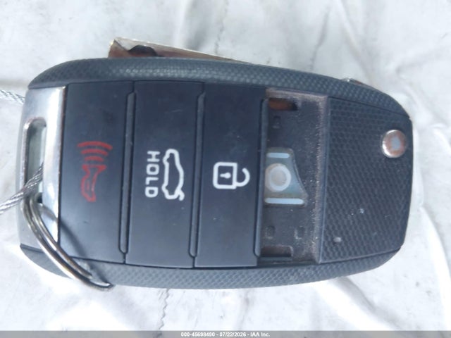KIA Optima Lx 2019 5XXGT4L38KG300020 Image 11