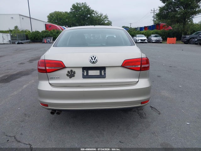 2015 Volkswagen Jetta 2.0l S მანქანა იყიდება აუქციონზე, vin: 3VW2K7AJ7FM221715, აუქციონის ნომერი: 45698506