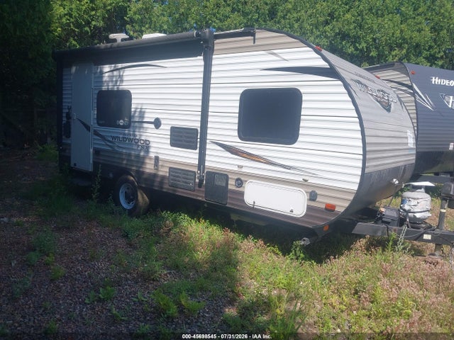 Продаж на аукціоні авто 2018 Forest River Wildwood Toy Hauler, vin: 4X4TWTT17JY090861, номер лоту: 45698545
