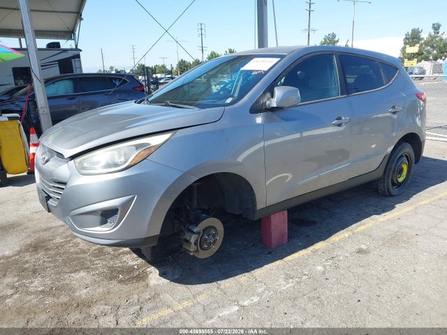 Hyundai TUCSON GLS 2015 KM8JT3AF9FU070819 Image 2