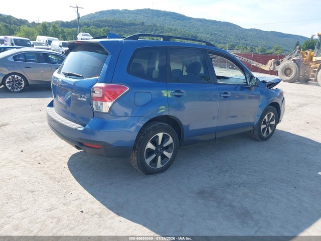 Продаж на аукціоні авто 2017 Subaru Forester 2.5i Premium, vin: JF2SJAEC2HH522643, номер лоту: 45698569