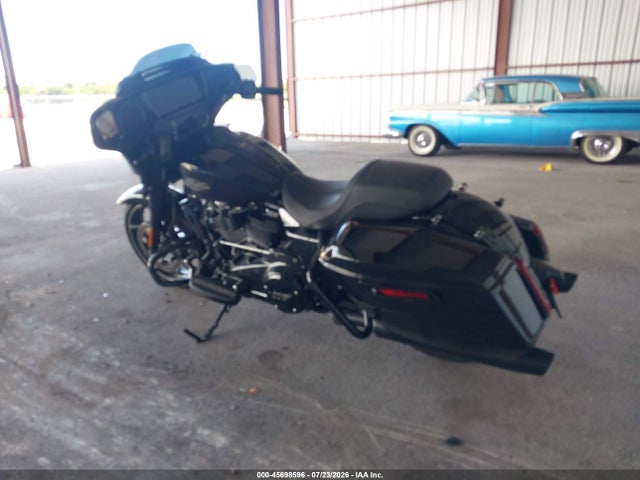 Harley-Davidson FLHX 2025 1HD1KB719SB645339 Image 3