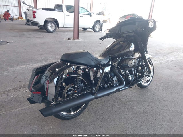 Harley-Davidson FLHX 2025 1HD1KB719SB645339 Image 4