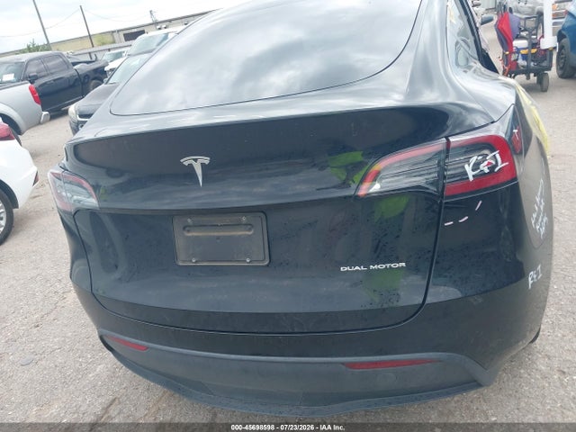 Tesla Model Y 2023 7SAYGAEE0PF703945 Image 16