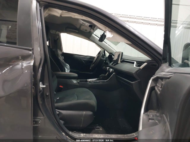 Toyota RAV4 LE 2024 2T3G1RFV0RC476696 Image 5
