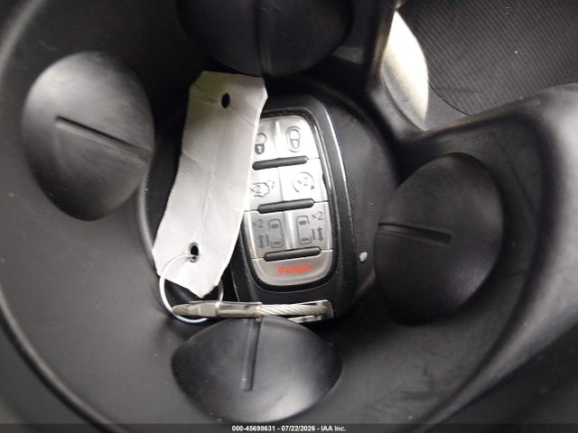 45698631 :رقم المزاد ، 2C4RC1BG6SR570169 vin ، 2025 Chrysler Pacifica Select مزاد بيع
