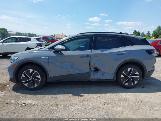 Продаж на аукціоні авто 2022 Volkswagen Id.4 Awd Pro, vin: WVGJNPE21NP070156, номер лоту: 45698645