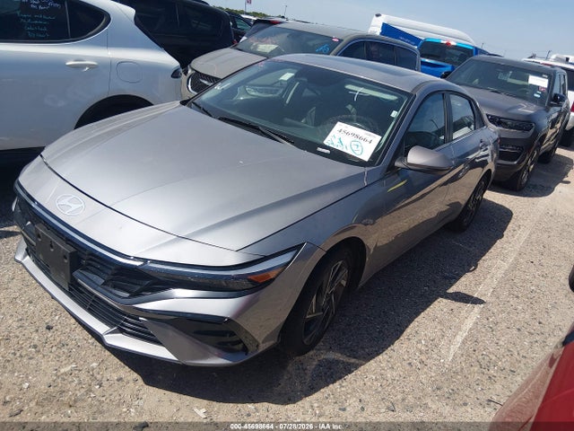 Hyundai Elantra Limited 2025 KMHLP4DG2SU968941 Image 2