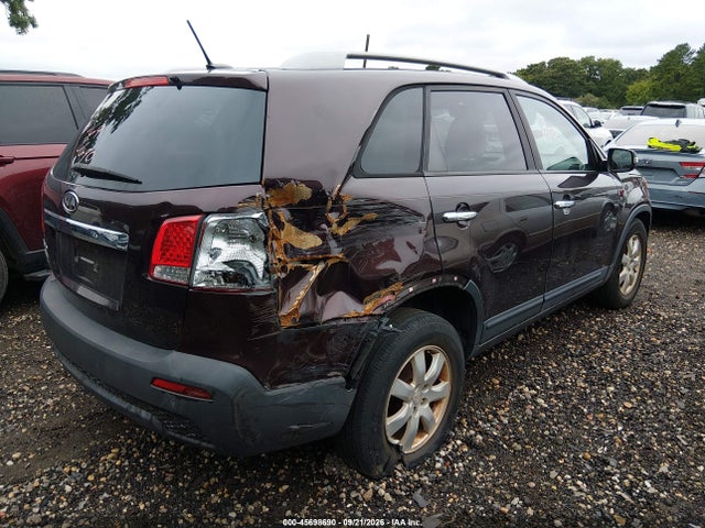 2011 Kia Sorento Lx მანქანა იყიდება აუქციონზე, vin: 5XYKT3A12BG077068, აუქციონის ნომერი: 45698690