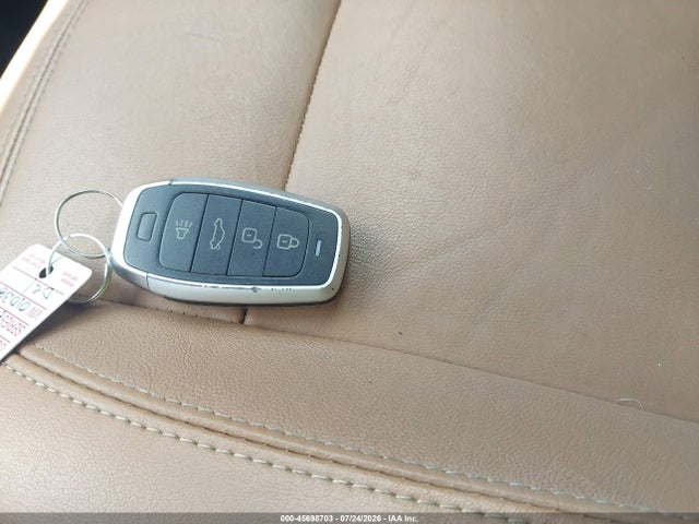 45698703 :رقم المزاد ، KL4CJCSB9HB010384 vin ، 2017 Buick Encore Essence مزاد بيع