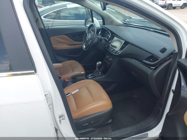 45698703 :رقم المزاد ، KL4CJCSB9HB010384 vin ، 2017 Buick Encore Essence مزاد بيع