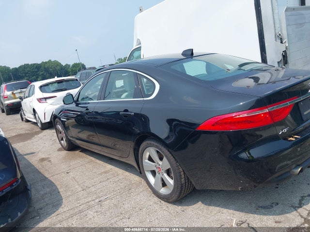2018 Jaguar Xf 25t მანქანა იყიდება აუქციონზე, vin: SAJBS4FX6JCY54331, აუქციონის ნომერი: 45698714