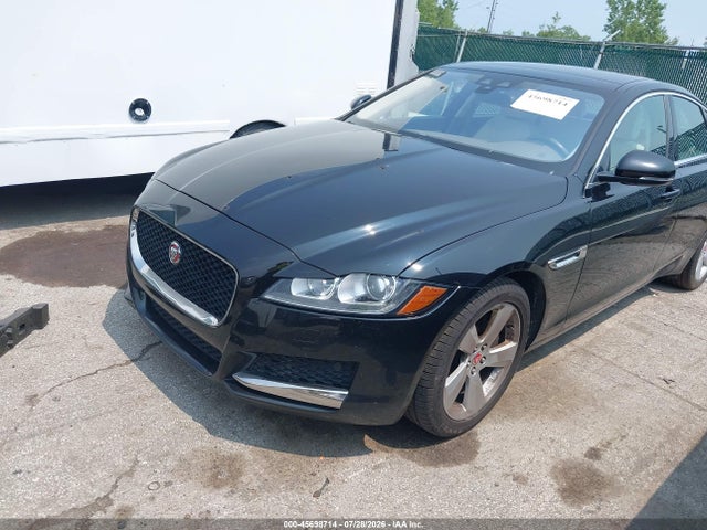 2018 Jaguar Xf 25t მანქანა იყიდება აუქციონზე, vin: SAJBS4FX6JCY54331, აუქციონის ნომერი: 45698714