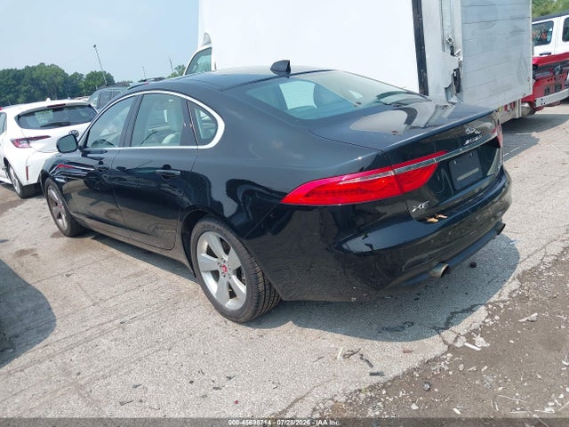 2018 Jaguar Xf 25t მანქანა იყიდება აუქციონზე, vin: SAJBS4FX6JCY54331, აუქციონის ნომერი: 45698714