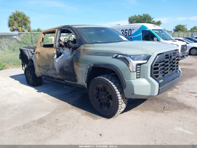 Продажа на аукционе авто 2024 Toyota Tundra Limited, vin: 5TFWA5DB5RX167068, номер лота: 45698717