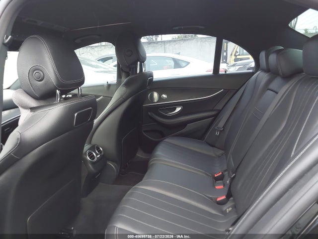 Продажа на аукционе авто 2018 Mercedes-benz E 300, vin: WDDZF4JBXJA427121, номер лота: 45698738