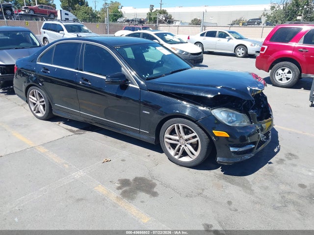 Продаж на аукціоні авто 2012 Mercedes-benz C 250 Luxury/sport, vin: WDDGF4HB8CA633182, номер лоту: 45698802
