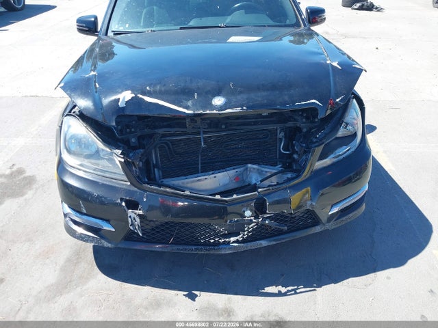 45698802 :رقم المزاد ، WDDGF4HB8CA633182 vin ، 2012 Mercedes-benz C 250 مزاد بيع