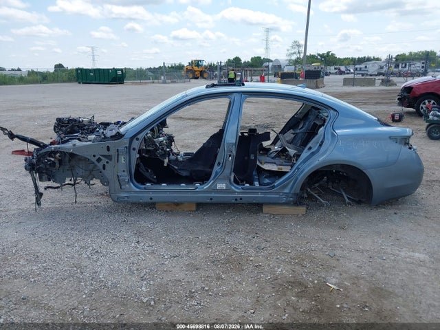 45698816 :رقم المزاد ، JN1EV7AR3JM442362 vin ، 2018 Infiniti Q50 3.0t Luxe مزاد بيع
