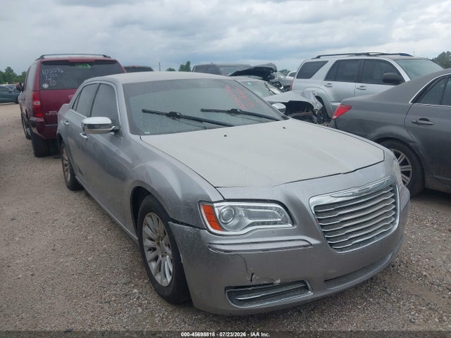 Продаж на аукціоні авто 2013 Chrysler 300 Motown, vin: 2C3CCAAGXDH626361, номер лоту: 45698818