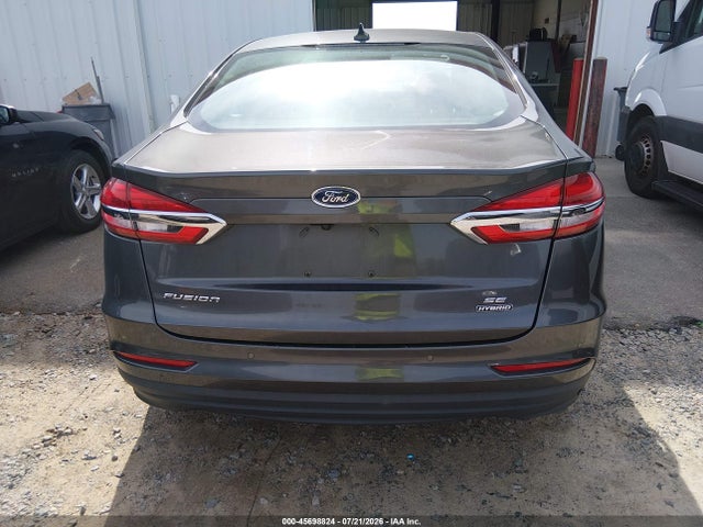 3FA6P0LU3LR245213 Ford Fusion Hybrid Se