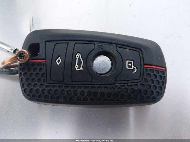 Aukcja sprzedaży 2015 Bmw 320i, vin: WBA3B1G5XFNT04007, numer aukcji: 45698843
