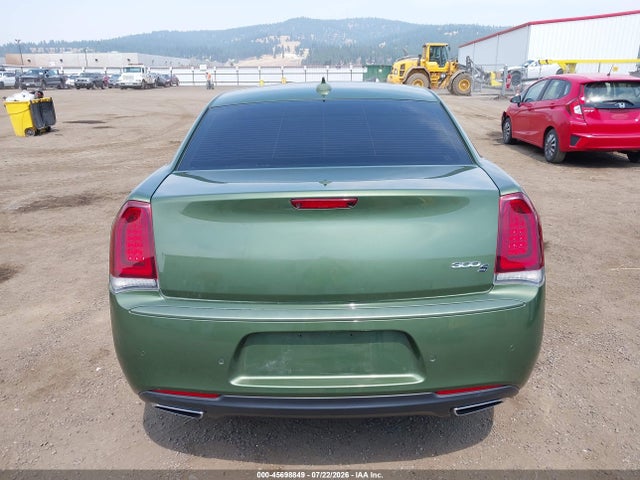 Продаж на аукціоні авто 2018 Chrysler 300 300s Awd, vin: 2C3CCAGG8JH300562, номер лоту: 45698849