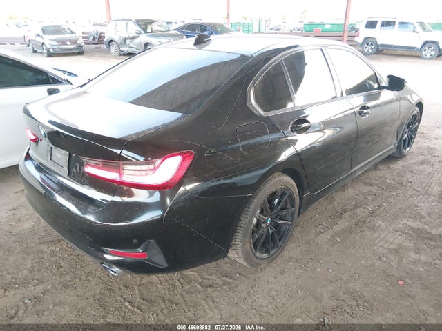 3MW5R1J53K8B03009 BMW 330I