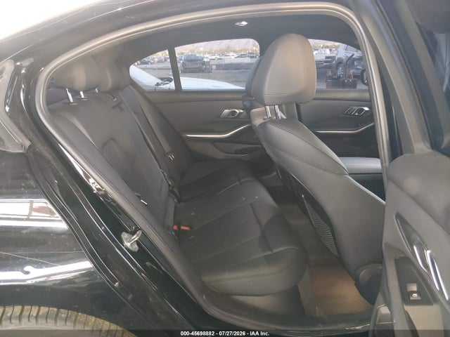 3MW5R1J53K8B03009 BMW 330I