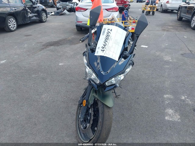 Продажа на аукционе авто 2024 Kawasaki Ex650 P, vin: ML5EXEP14RDAD3272, номер лота: 45698892