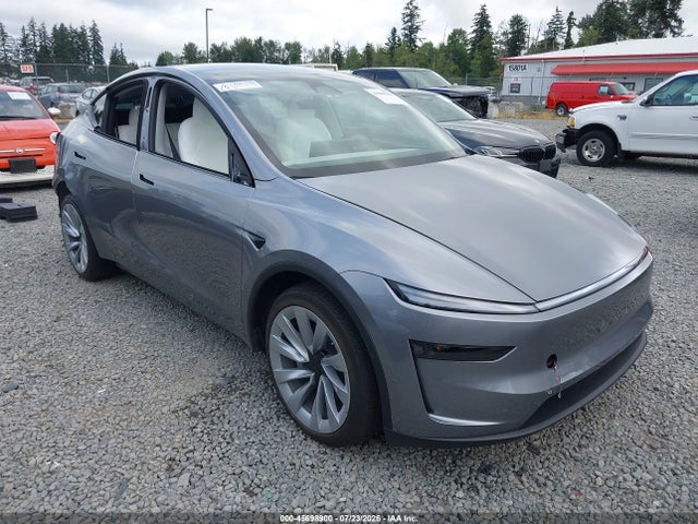 Продажа на аукционе авто 2026 Tesla Model Y All-wheel Drive/long Range Launch Series/premium All-wheel Drive, vin: 7SAYGDEE5TF454781, номер лота: 45698900