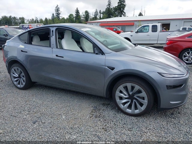 Продаж на аукціоні авто 2026 Tesla Model Y All-wheel Drive/long Range Launch Series/premium All-wheel Drive, vin: 7SAYGDEE5TF454781, номер лоту: 45698900