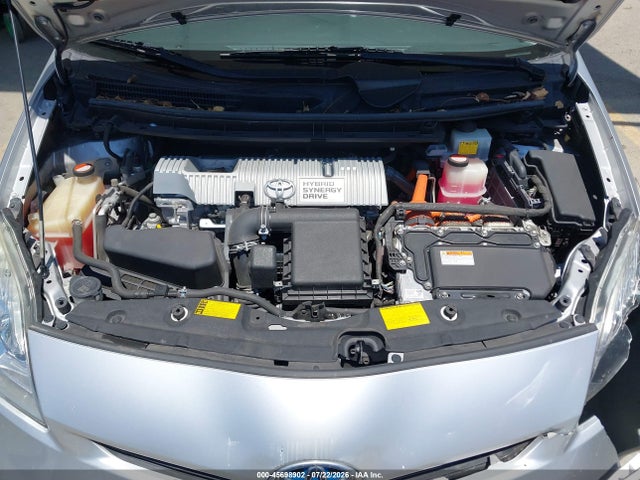 JTDKN3DU9E0391665 Toyota Prius Three