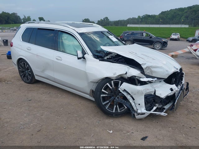 45698934 :رقم المزاد ، 5UXCW2C09M9E40756 vin ، 2021 Bmw X7 Xdrive40i مزاد بيع