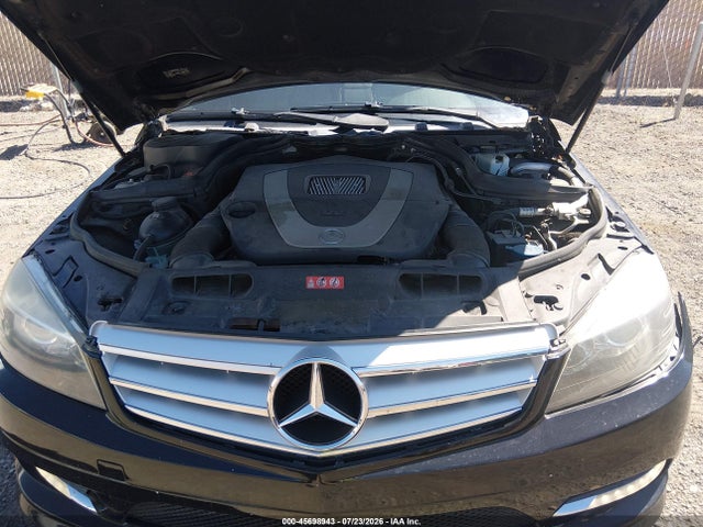45698943 :رقم المزاد ، WDDGF5EB1BR173731 vin ، 2011 Mercedes-benz C 300 Sport مزاد بيع