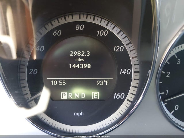 45698943 :رقم المزاد ، WDDGF5EB1BR173731 vin ، 2011 Mercedes-benz C 300 Sport مزاد بيع