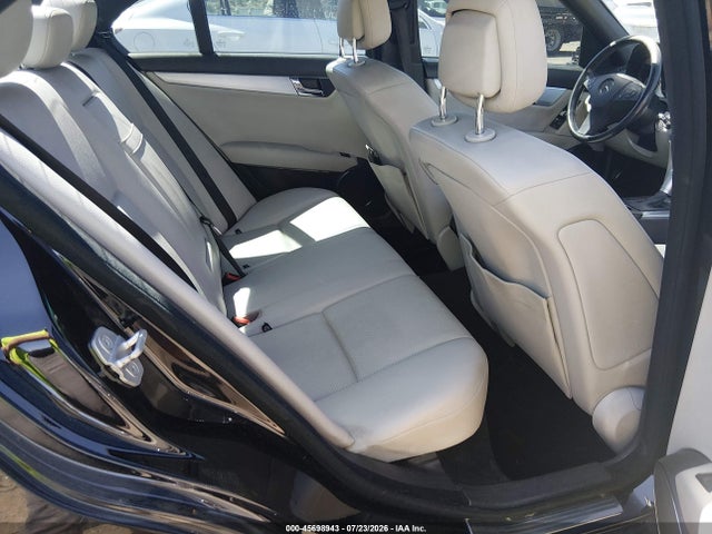 45698943 :رقم المزاد ، WDDGF5EB1BR173731 vin ، 2011 Mercedes-benz C 300 Sport مزاد بيع
