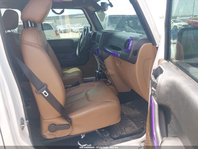 2018 Jeep Wrangler Jk Unlimited Sahara 4x4 მანქანა იყიდება აუქციონზე, vin: 1C4BJWEG5JL909401, აუქციონის ნომერი: 45698944