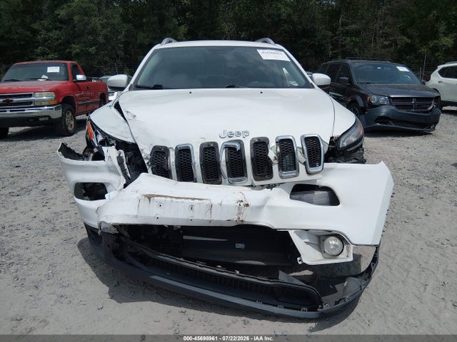 45698961 :رقم المزاد ، 1C4PJLCS7EW105858 vin ، 2014 Jeep Cherokee Latitude مزاد بيع